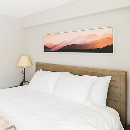 Gibbons Life Accommodations Whistler Extérieur photo