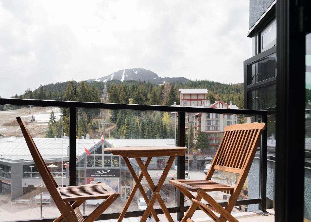Gibbons Life Accommodations Whistler Extérieur photo