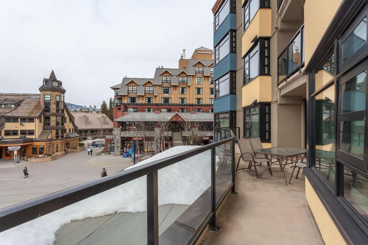 Gibbons Life Accommodations Whistler Extérieur photo